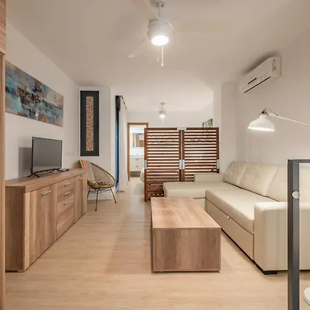 Homes Parras Duplex アパート マラガ