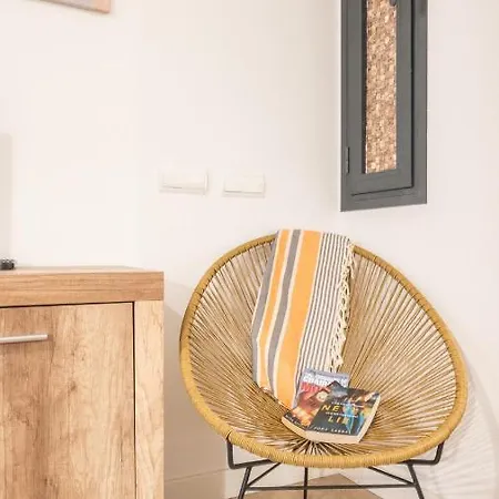 アパート Homes Parras Duplex *